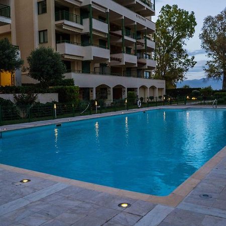 Вилла Aqua Vista Casa At Ксилокастро Экстерьер фото