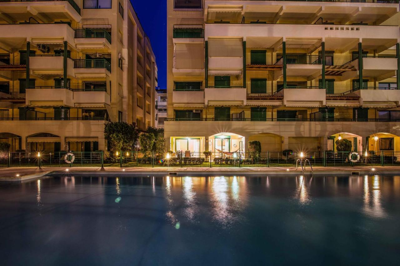 Вилла Aqua Vista Casa At Ксилокастро Экстерьер фото
