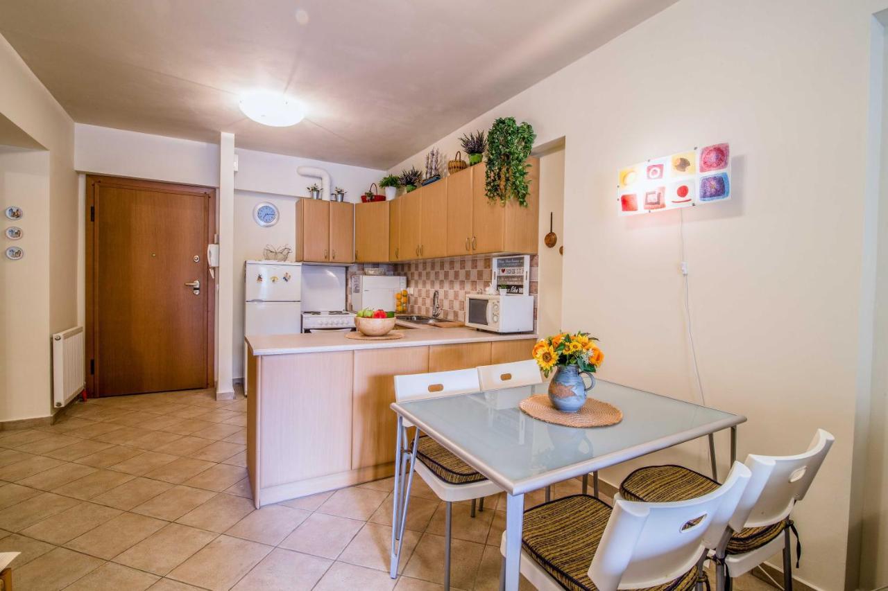 Вилла Aqua Vista Casa At Ксилокастро Экстерьер фото