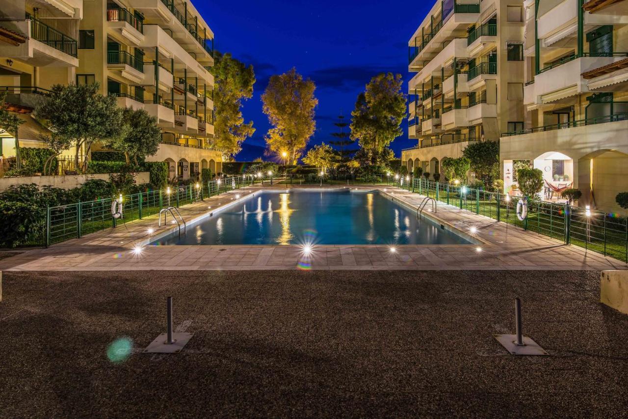 Вилла Aqua Vista Casa At Ксилокастро Экстерьер фото