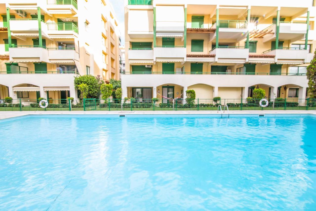 Вилла Aqua Vista Casa At Ксилокастро Экстерьер фото